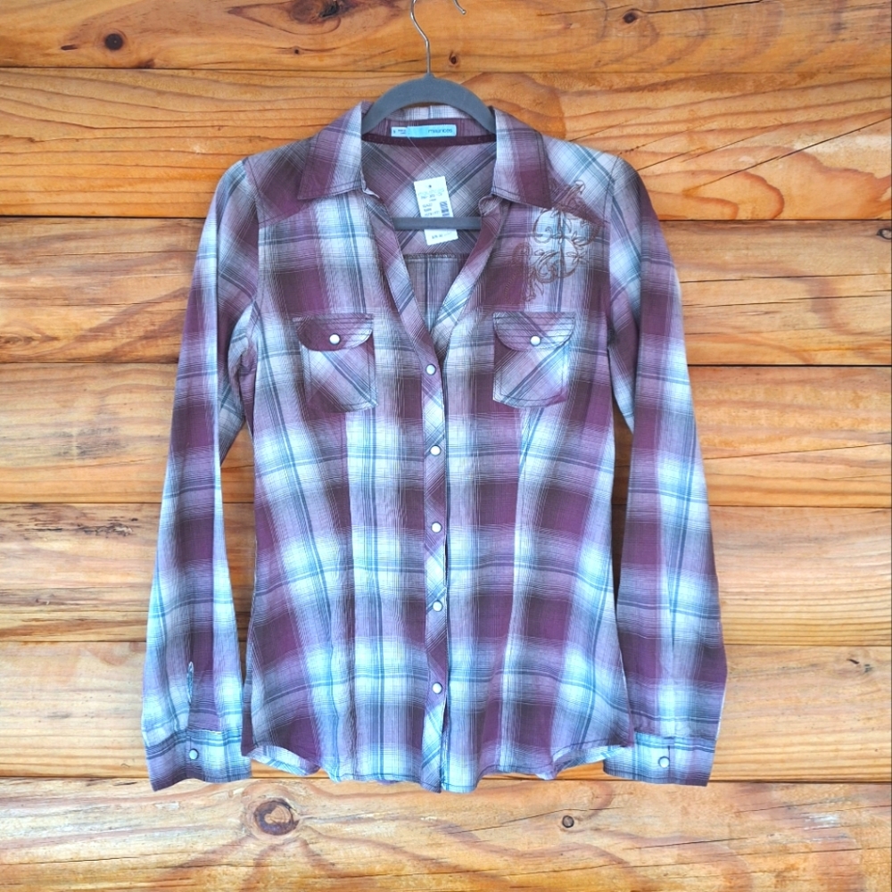 Peral snap western top